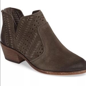 Vince Camuto Prasata Bootie 